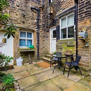 1 King Street , Delph United Kingdom